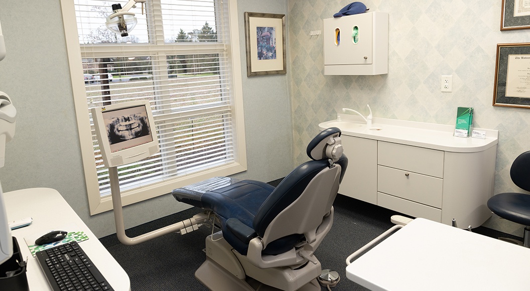 Modenr dental treatment room